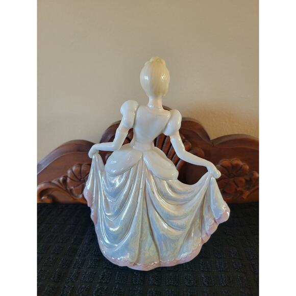 Vintage Cinderella Ballroom Dancing Girl Figurine, YH Lusterware Lady - Picture 3 of 5